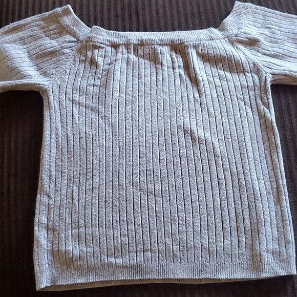 🍒 Top - Picture 2 of 3